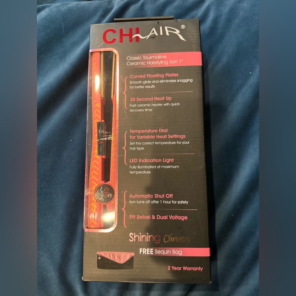 CHI Classic CA2259 Tourmaline Ceramic Hair Straightener - Shining Chevron